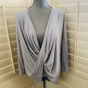 Blush Noir Women’s‎ Long Sleeve Top Size SMALL